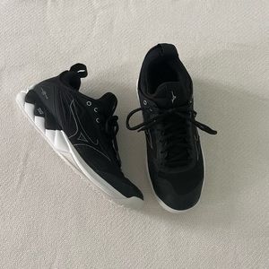 Mizuno Wave Luminous 2 Volleyball Shoes
